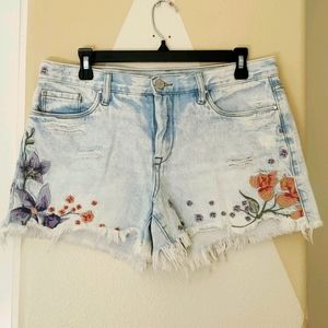 Embroidered demin Jean shorts